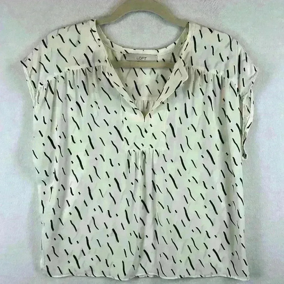 LOFT Women’s Blouse / Top Sz M Cream and Black Multi-Media Polyester and Rayon - Picture 1 of 9